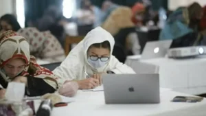 women-entrepreneurs-can-now-get-rs-15-lac-islamic-loan-on-mobile-app