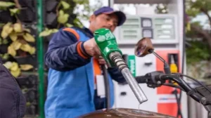 pakistans-refinery-sector-takes-a-hit-as-diesel-demand-weakens