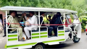 punjab-launches-electric-shuttle-service-for-jail-visitors