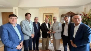 pakistans-envoy-to-the-us-hails-bop-president-zafar-masuds-contributions-to-the-banking-sector