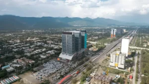 islamabad-high-court-seeks-cda-response-in-new-blue-area-parking-fee-case