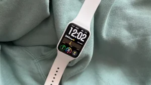 xiaomi-smart-band-10-pro-launched-in-pakistan-with-3-week-battery-for-rs-20000