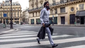 british-pakistanis-can-earn-rewards-by-doing-a-simple-task-daily
