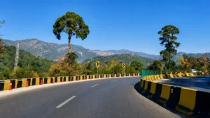 traffic-diversions-announced-on-murree-gt-road-until-july-20