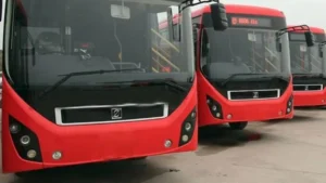 man-sues-sindh-govt-for-rs-178-million-after-losing-eye-in-karachi-brt-accident