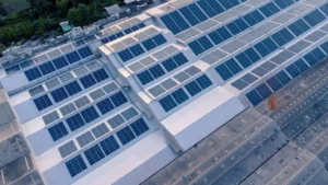 pakistans-solar-boom-reaches-7000-mw-as-govt-moves-to-replace-net-metering