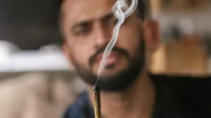 pakistan-all-rounder-gets-banned-for-smoking-marijuana-during-world-cup
