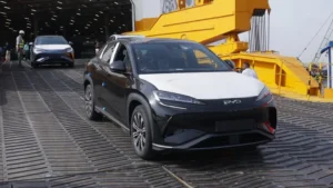 byd-pakistan-receives-its-largest-ever-shipment-of-nevs-at-karachi-port-for-customer-deliveries