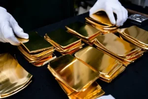 gold-price-recovers-slightly-in-pakistan