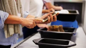 fia-defends-phone-checks-at-airports-following-privacy-backlash