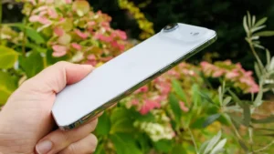 20th-anniversary-iphones-internal-design-upgrade-and-slim-frame-leaked