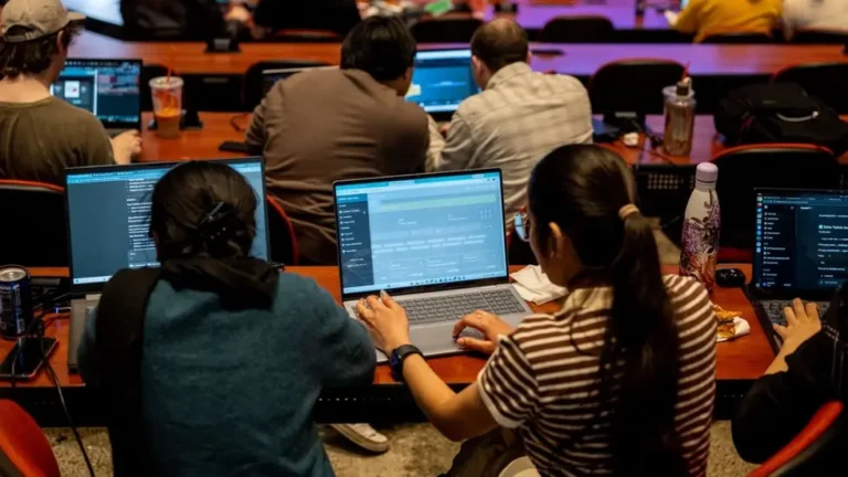 pakistans-biggest-cybersecurity-hackathon-launched-with-rs-51-5-million-reward