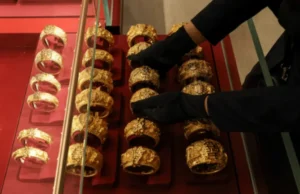 gold-gains-rs-21000-in-two-days
