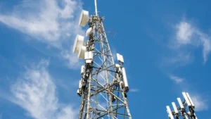 govt-plans-cheaper-electricity-for-pakistans-telecom-operators
